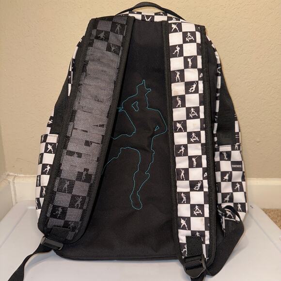 FORTNITE Black and White Multiplier Backpack - Picture 6 of 15